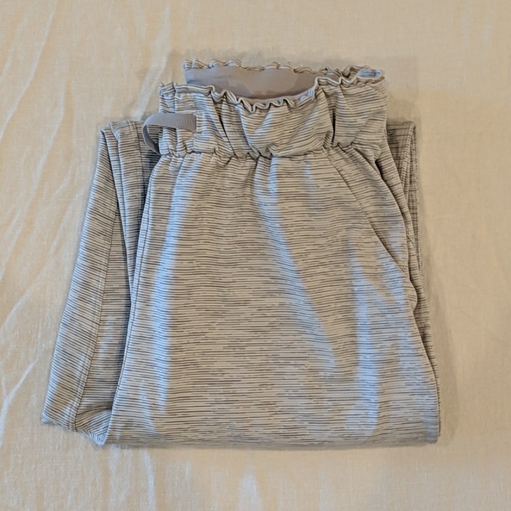 Lululemon Keep Moving Pant High-Rise Sz 2